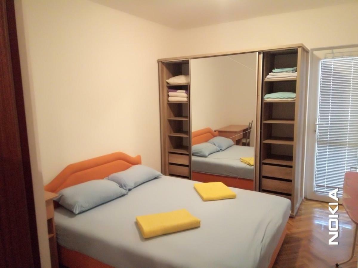 Apartman CENTAR Bar Bagian luar foto